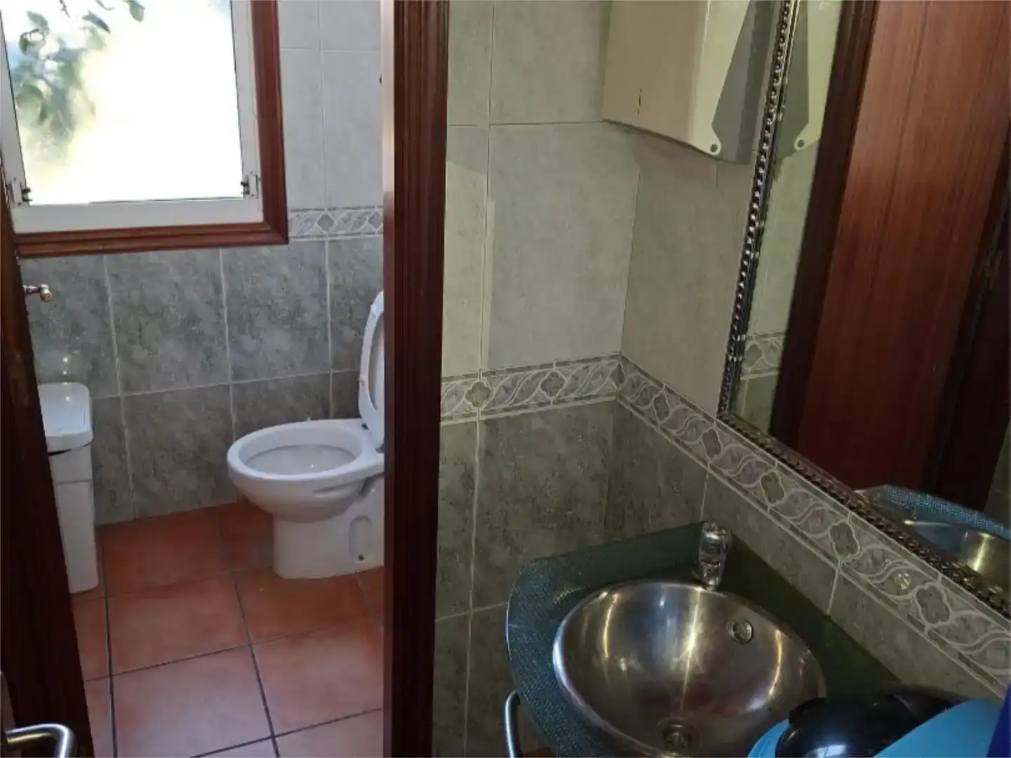 Bany de Pis en venda en Redondela amb Aire condicionat, Jardí privat i Piscina