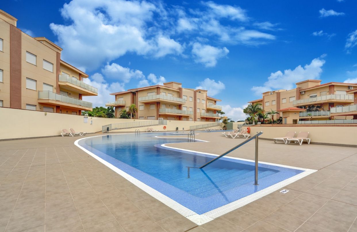 Swimming pool of Flat for sale in San Miguel de Abona  with Terrace, Storage room and Balcony
