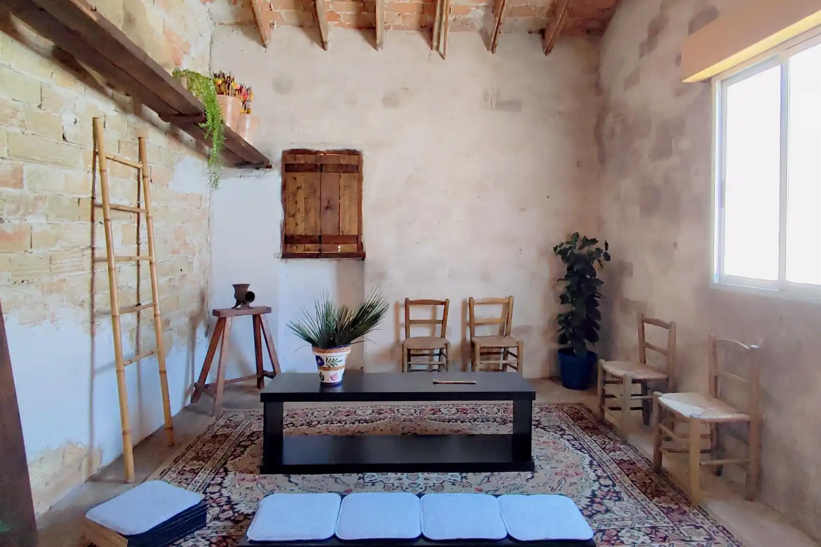 Sala de estar de Finca rústica en venta en Bolbaite con Terraza y Amueblado
