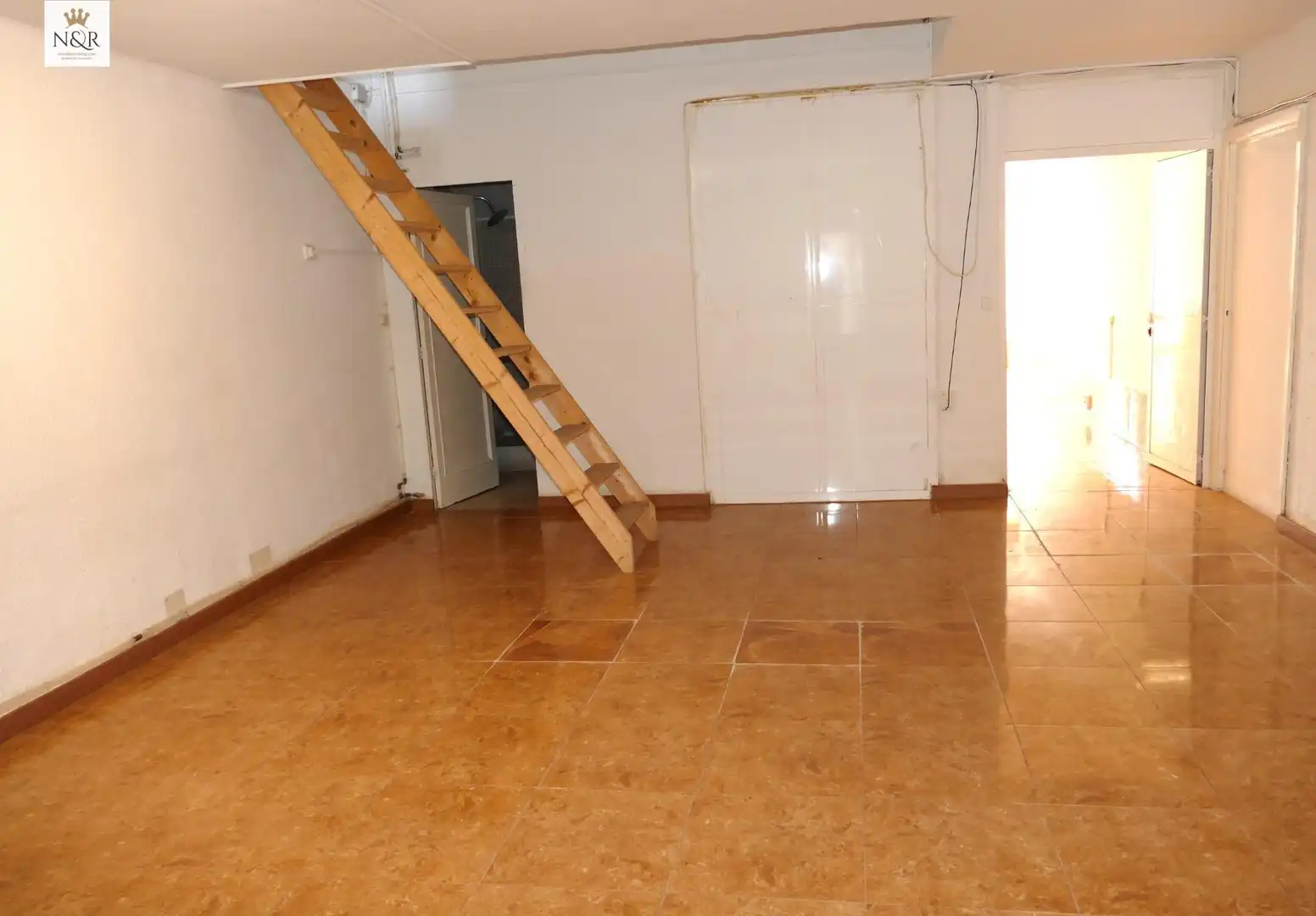 Buildings for sale in Es Vivero