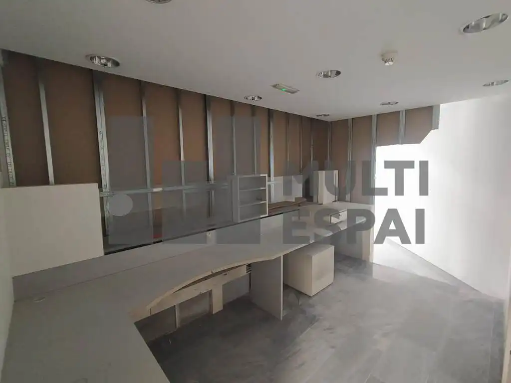Business premises to rent in Carrer de Calàbria, imagen 16