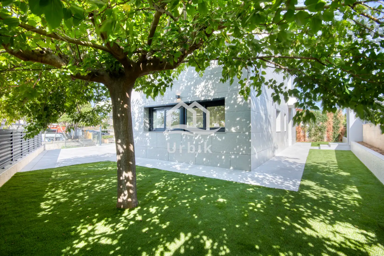 Vista exterior de Casa o xalet en venda en Palamós amb Aire condicionat, Calefacció i Jardí privat