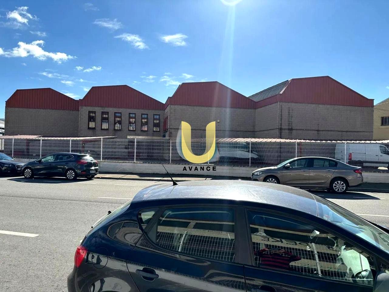 Aparcament de Nau industrial de lloguer en Leganés