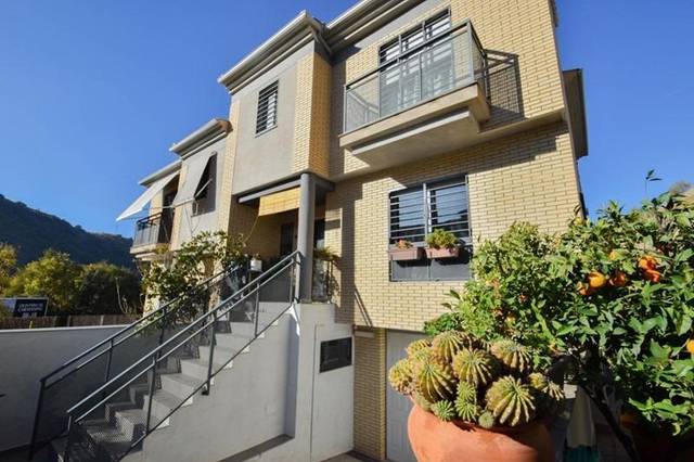 Casa-chalet en Venta en Calle LA IRUELA (LAN) en Lancha del Genil