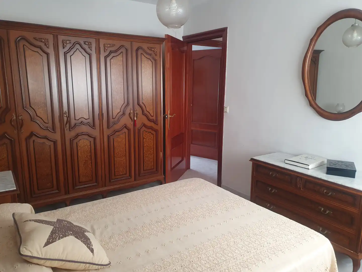 Dormitori de Casa o xalet en venda en Quel amb Calefacció, Terrassa i Traster