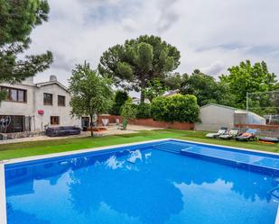 Swimming pool of House or chalet for sale in Moraleja de Enmedio  with Private garden, Terrace and Swimming Pool