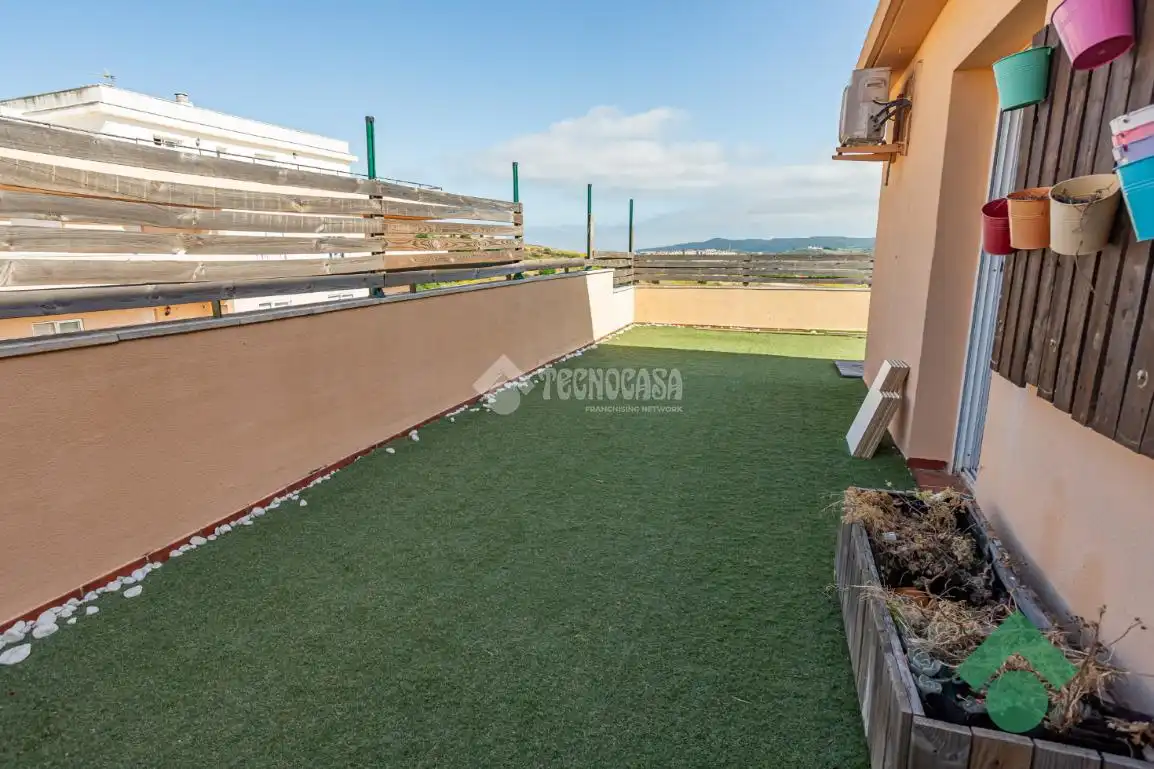 Terrace of Attic for sale in Algeciras  with Air Conditioner and Terrace