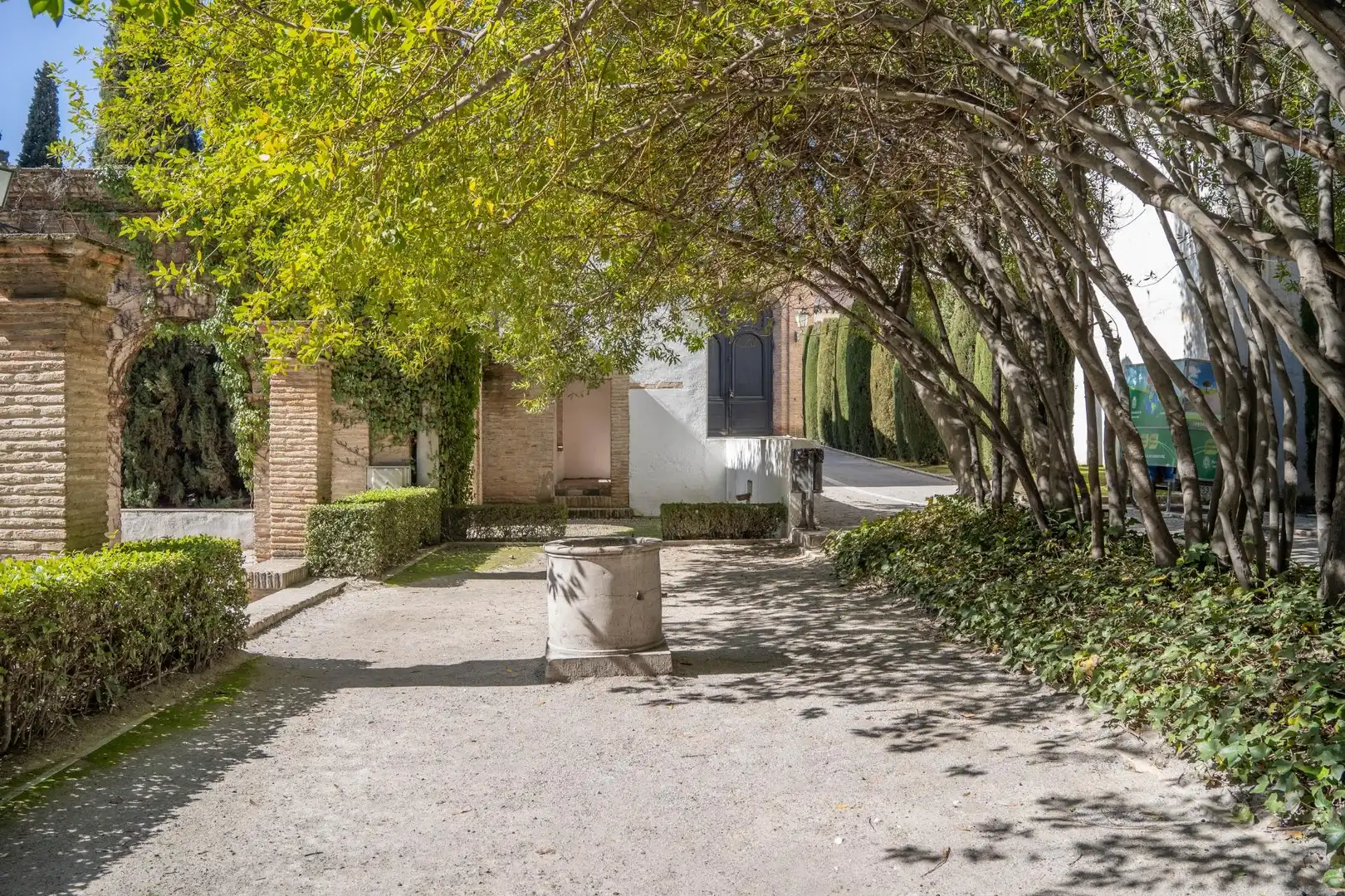 Außenansicht von Wohnung zum Verkauf in Granada