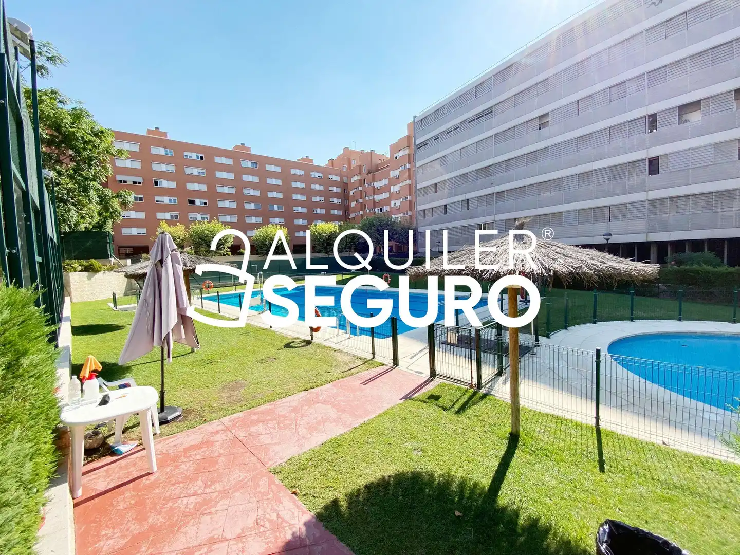 Außenansicht von Wohnung zur Miete in Madrid mit Klimaanlage, Heizung und Terrasse