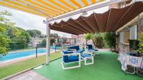 Garden of House or chalet for sale in Villa del Prado  with Air Conditioner, Heating and Private garden