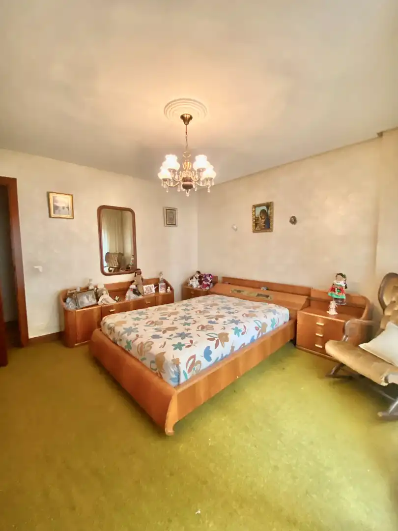 Habitación de Piso en venta en Santander con Calefacción, Terraza y Amueblado