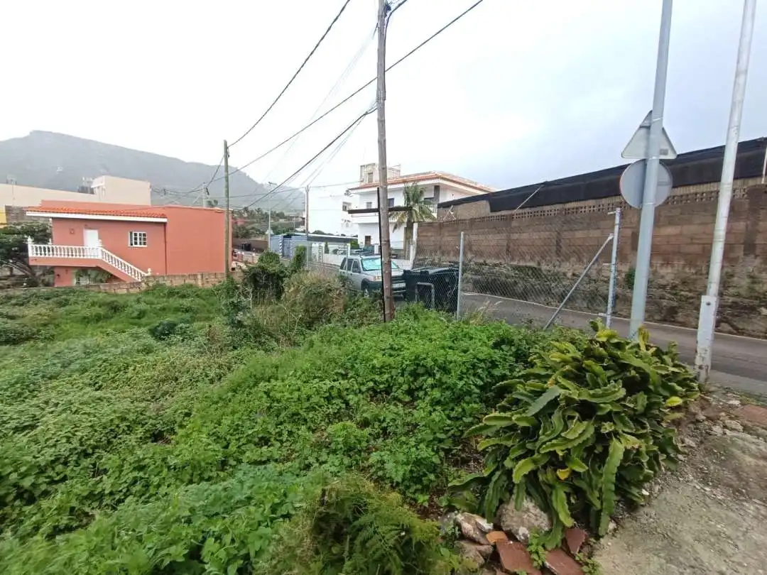 Vista exterior de Residencial en venda en San Cristóbal de la Laguna
