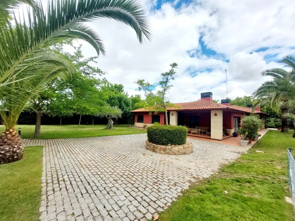 Jardí de Casa o xalet en venda en Badajoz