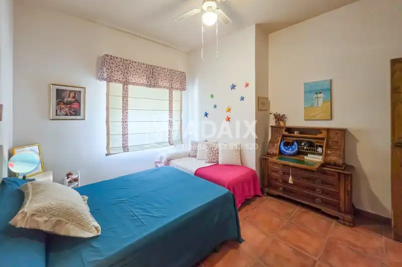Habitación de Finca rústica en venta en Úbeda con Terraza, Trastero y Balcón