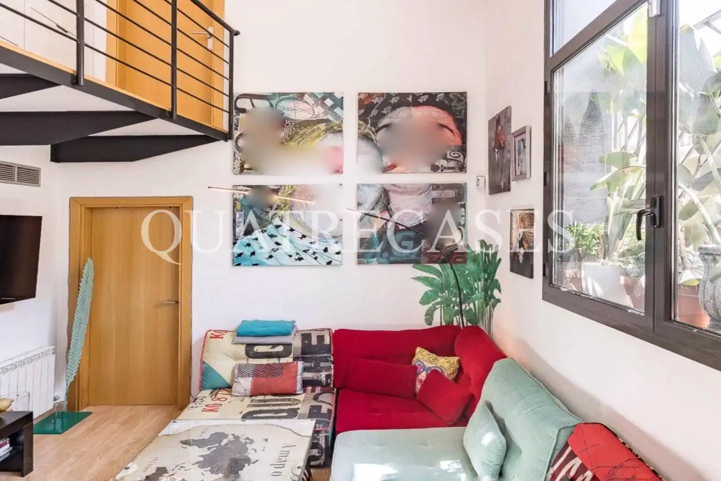 Sala de estar de Piso en venta en Barcelona con Aire acondicionado, Calefacción y Parquet