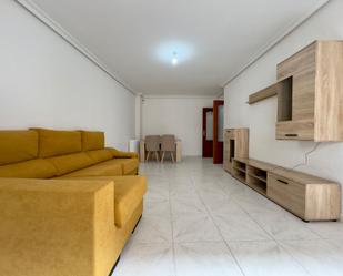 Living room of Flat to rent in Talavera de la Reina  with Air Conditioner, Heating and Terrace