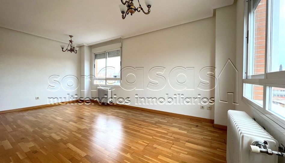 Piso de alquiler en Antonio de Leyva, Opañel - Imagen 3