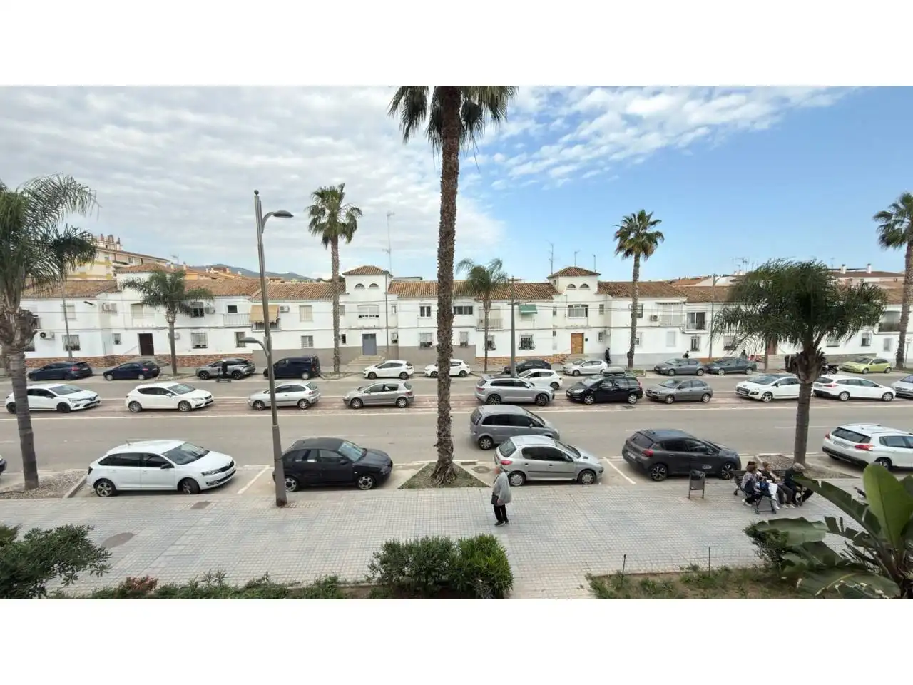 Vista exterior de Piso en venta en Vélez-Málaga con Aire acondicionado, Terraza y Piscina comunitaria