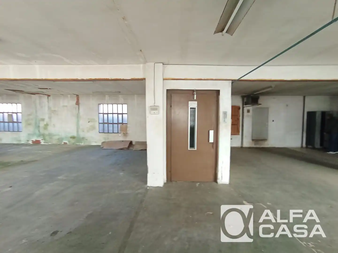 Industrial building for sale in JOAN SERRAS, imagen 16
