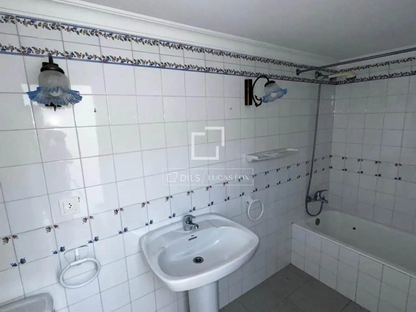 Bany de Casa o xalet en venda en Maó - Mahón amb Aire condicionat, Jardí privat i Terrassa