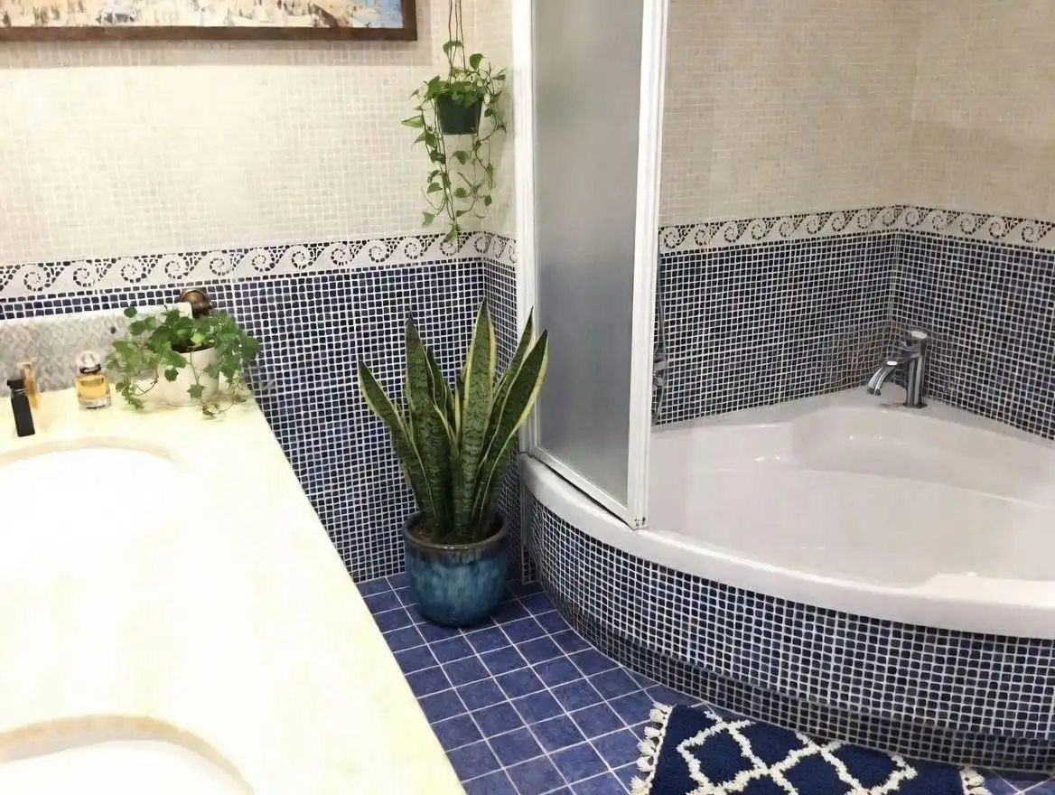 Bathroom of Attic for sale in Silla  with Air Conditioner, Heating and Parquet flooring