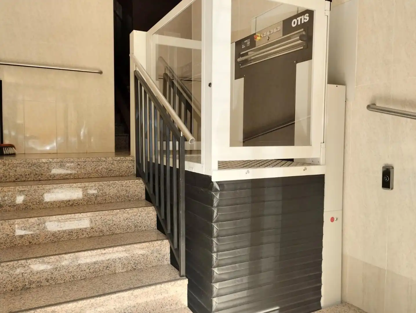 Flat for sale in Zaragoza  with Storage room