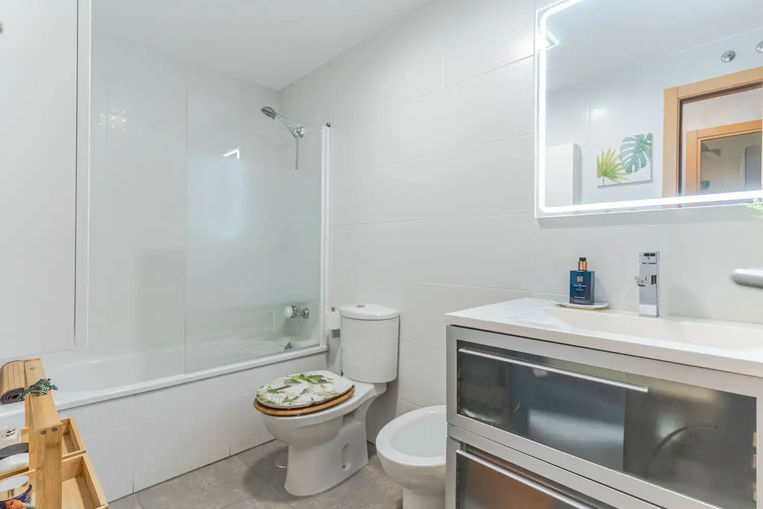 Baño de Piso en venta en Alhendín con Aire acondicionado, Parquet y Trastero