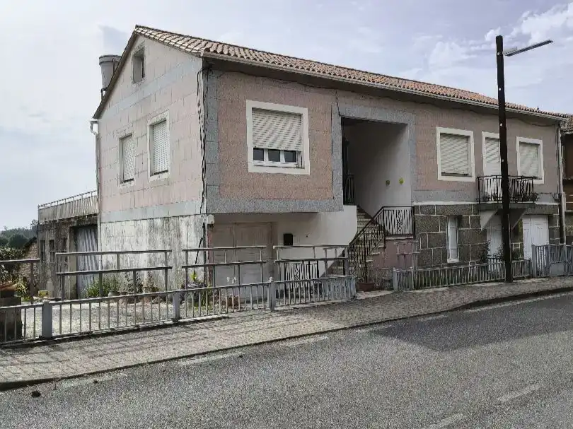 Vista exterior de Casa adosada en venta en Ribadumia con Jardín privado y Amueblado