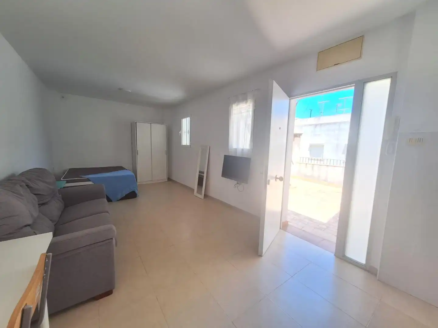 Vista exterior de Piso en venta en Cádiz