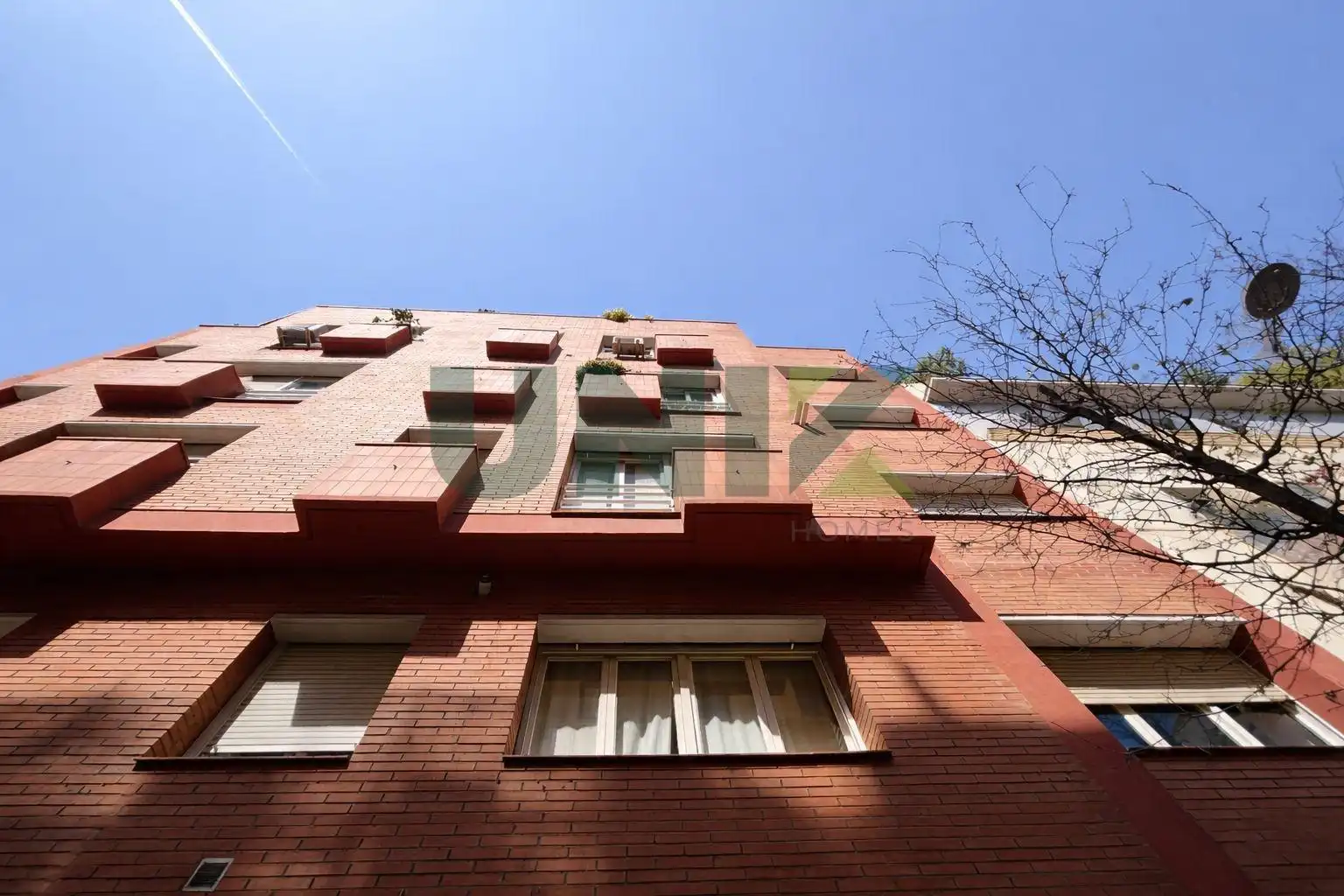 Vista exterior de Piso en venta en Barcelona con Aire acondicionado, Amueblado y Alarma