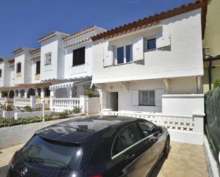 Exterior view of Apartment for sale in Empuriabrava  with Air Conditioner and Swimming Pool