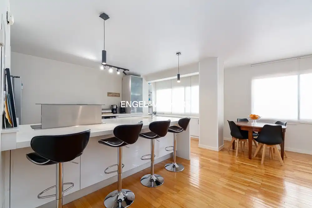 Piso en venta en O Castro