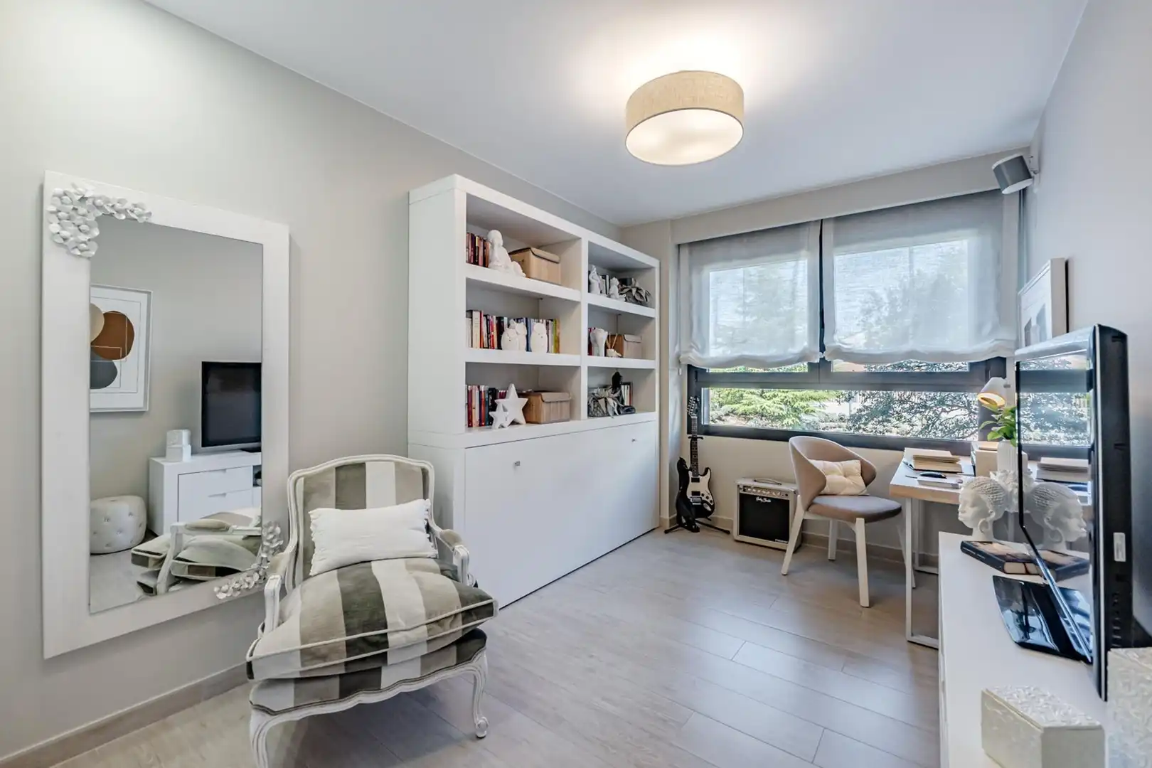 Schlafzimmer von Wohnung zum Verkauf in Boadilla del Monte mit Klimaanlage, Heizung und Terrasse
