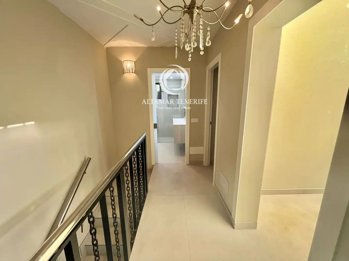 Terraced house for sale in Av del Poniente, imagen 17