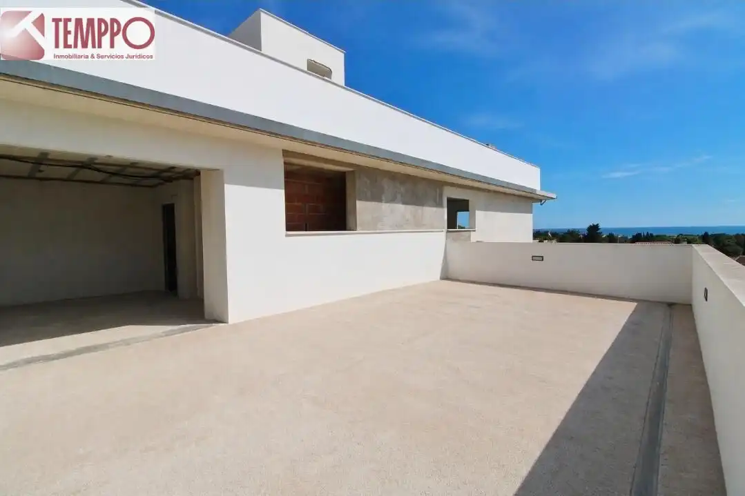 Terrassa de Casa o xalet en venda en El Vendrell amb Aire condicionat, Calefacció i Terrassa