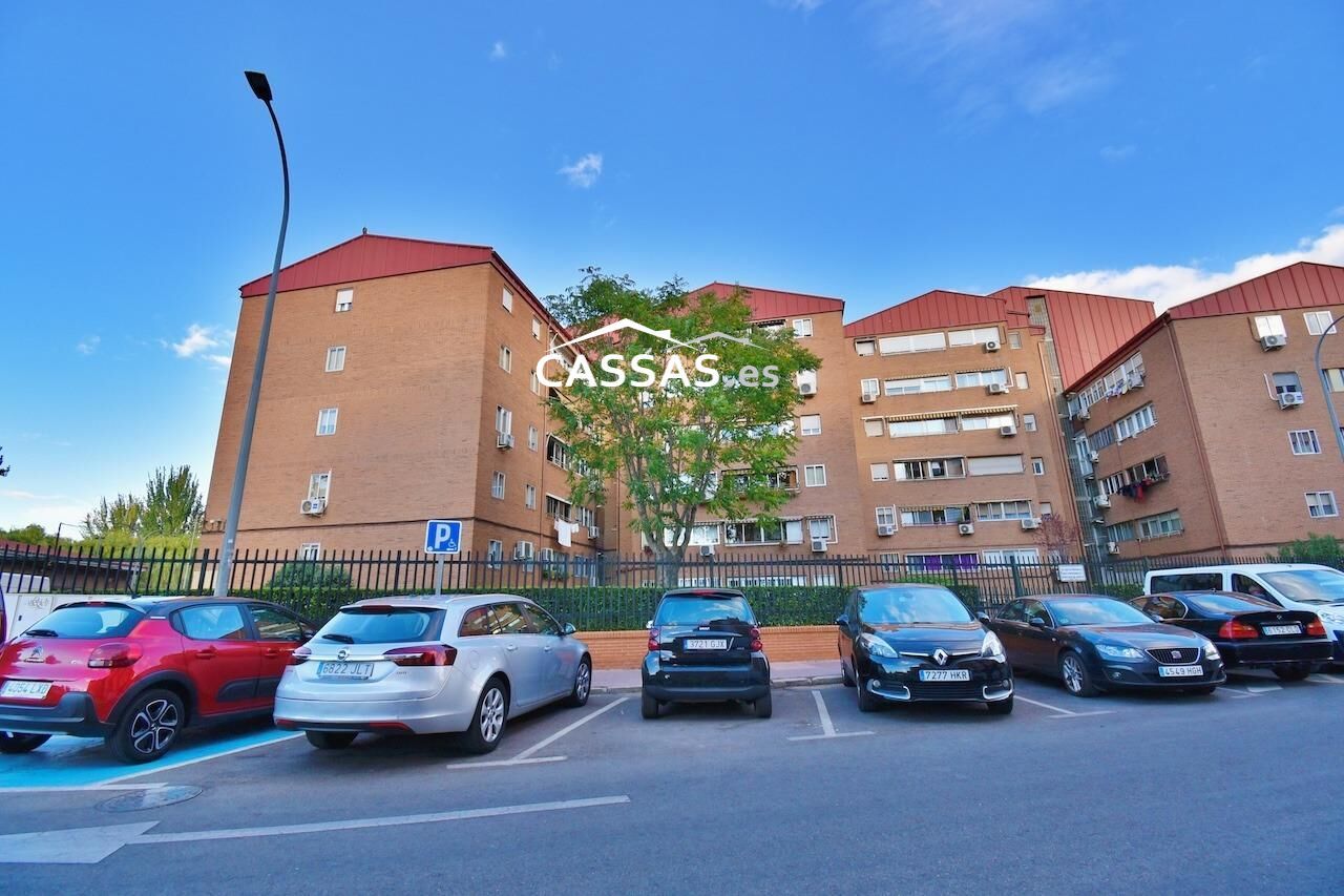 Exterior view of Flat for sale in Torrejón de Ardoz  with Heating, Parquet flooring and Terrace