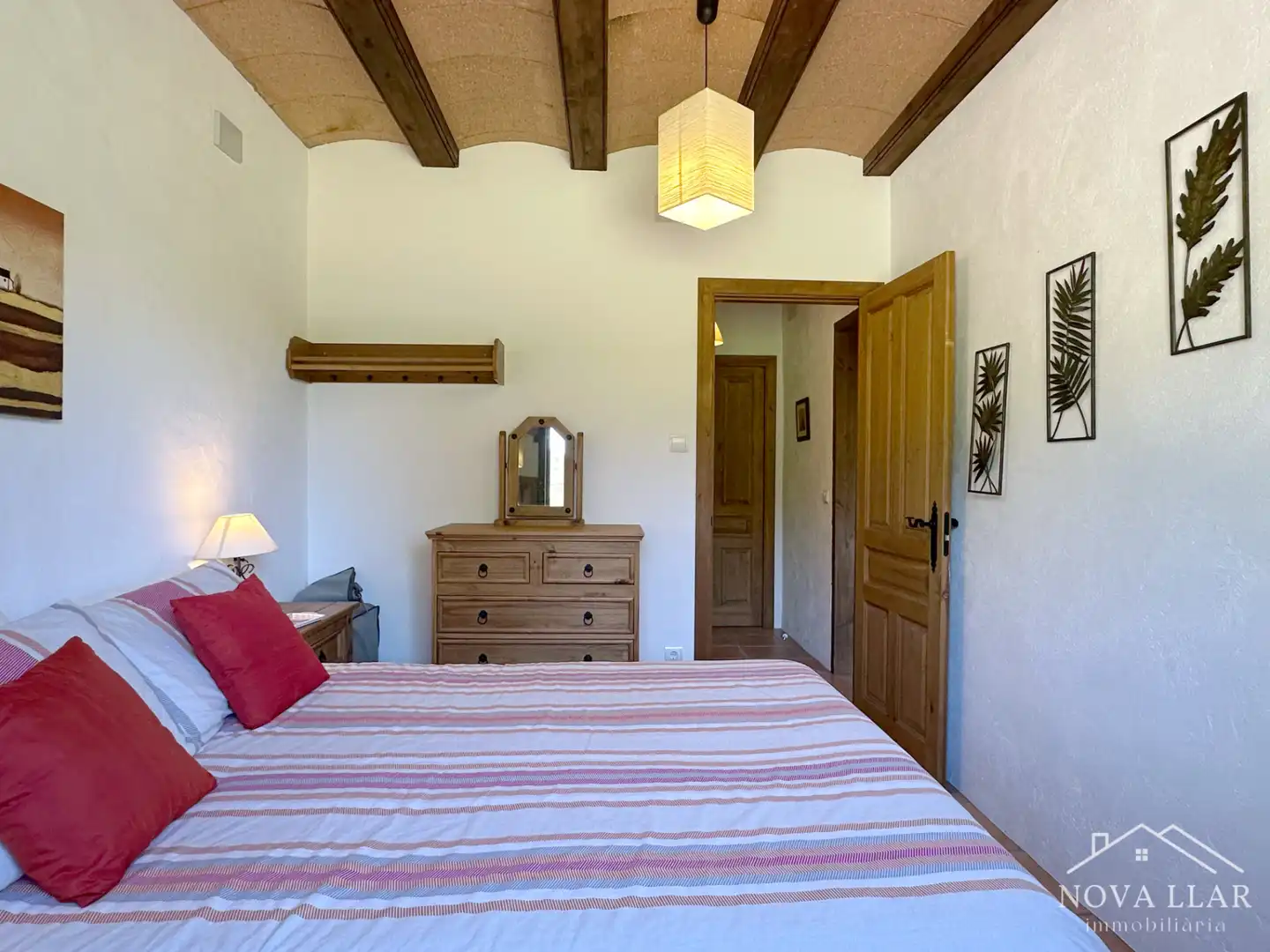 Habitación de Finca rústica en venta en Les Llosses con Calefacción, Jardín privado y Terraza