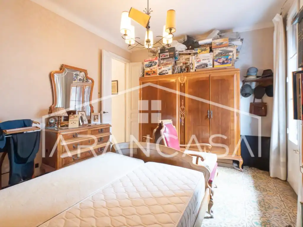 Dormitori de Apartament en venda en Barcelona