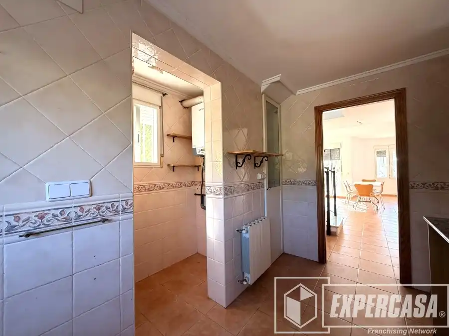 Cocina de Casa o chalet en venta en Vilamarxant con Aire acondicionado, Calefacción y Terraza