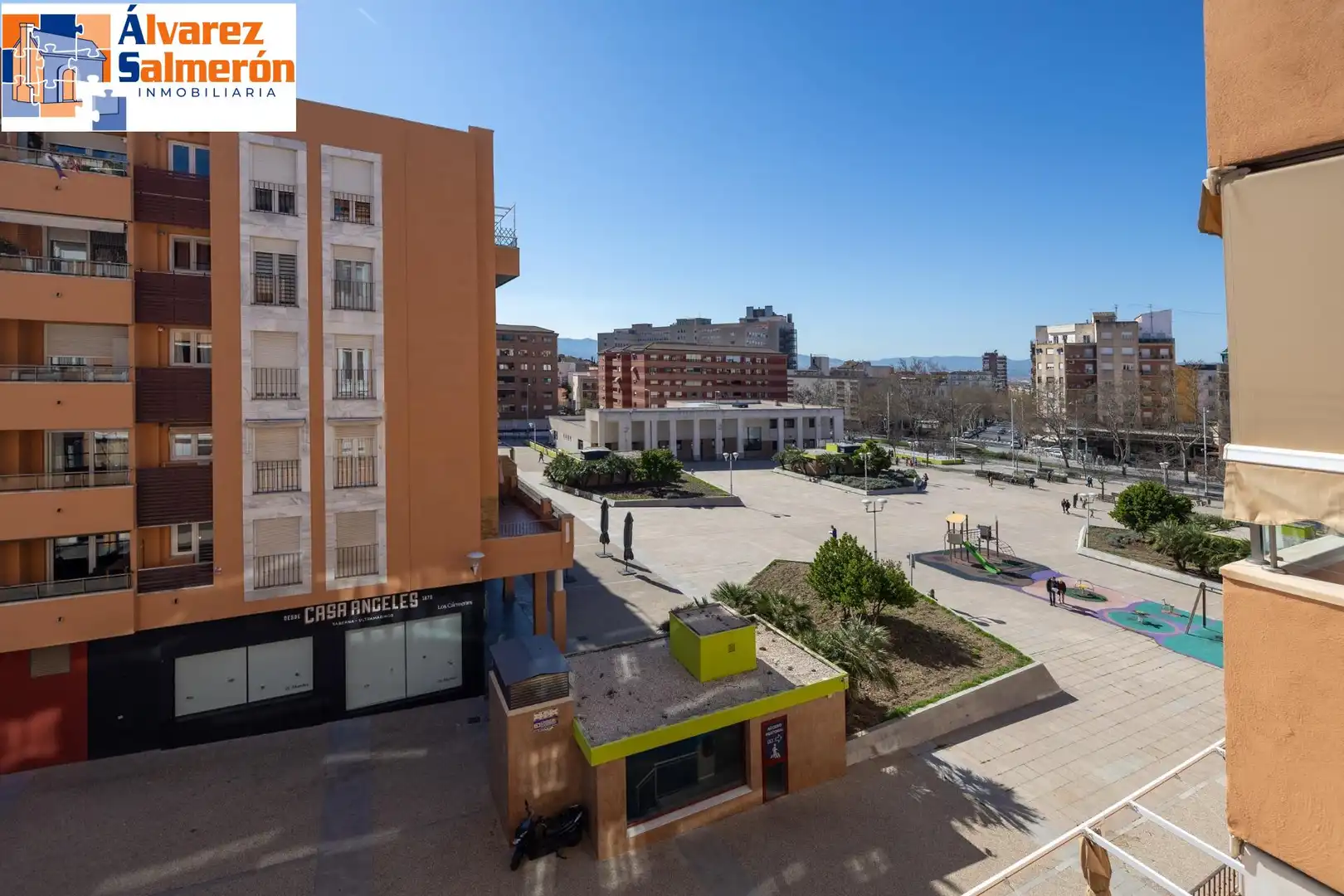 Appartement avec terrasse à vendre à Plaza CIUDAD DE LOS CARMENES, imagen 28
