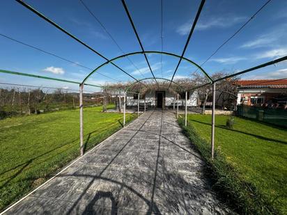 Jardí de Finca rústica en venda en Albelda de Iregua amb Calefacció, Jardí privat i Traster