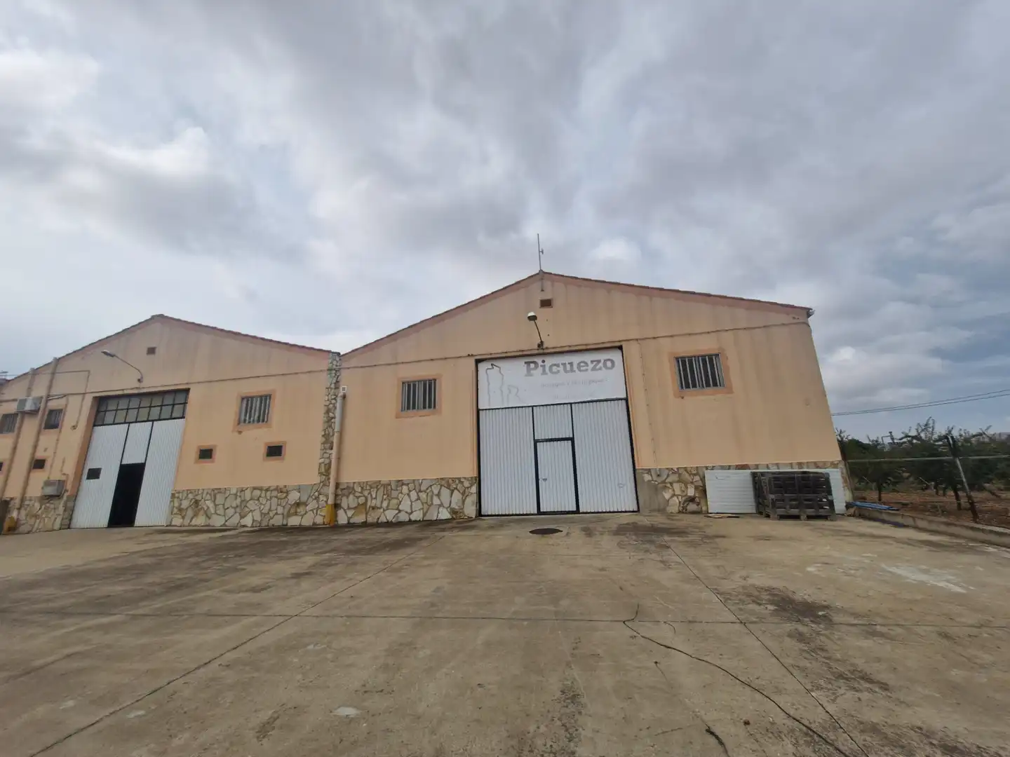 Industriegebäude zum Verkauf in Avenida de la Santa Cruz
