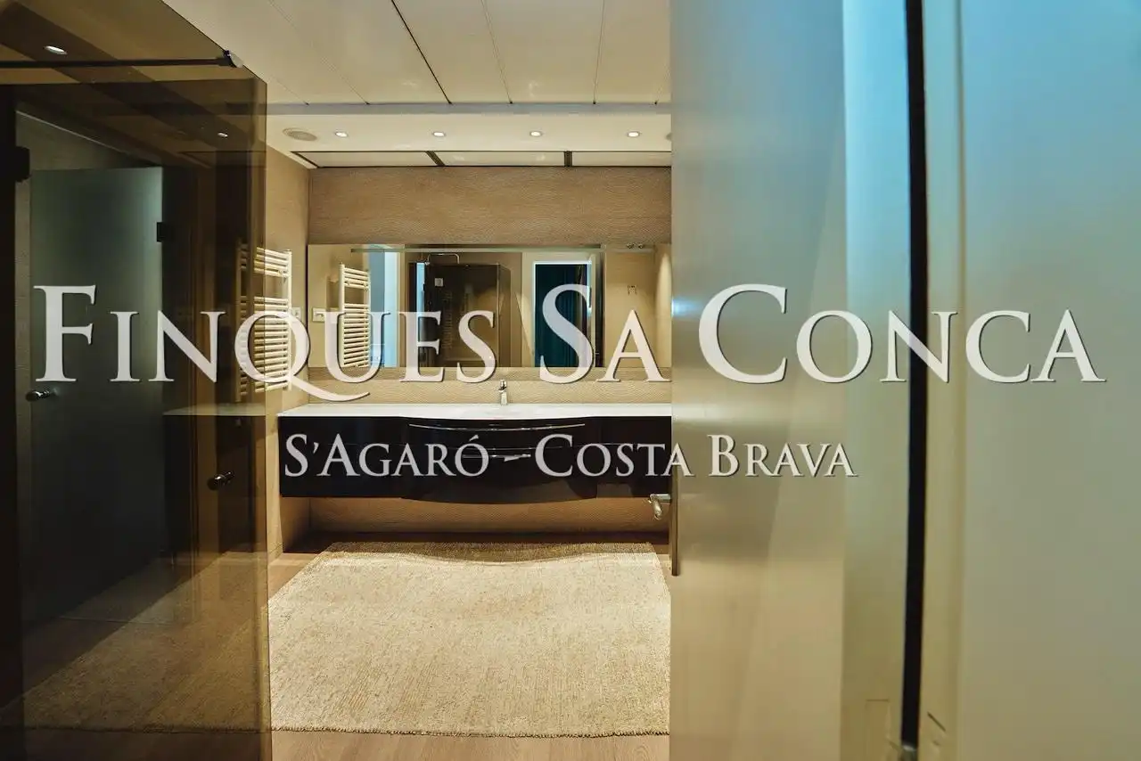 Bany de Dúplex en venda en Barcelona amb Aire condicionat, Calefacció i Terrassa