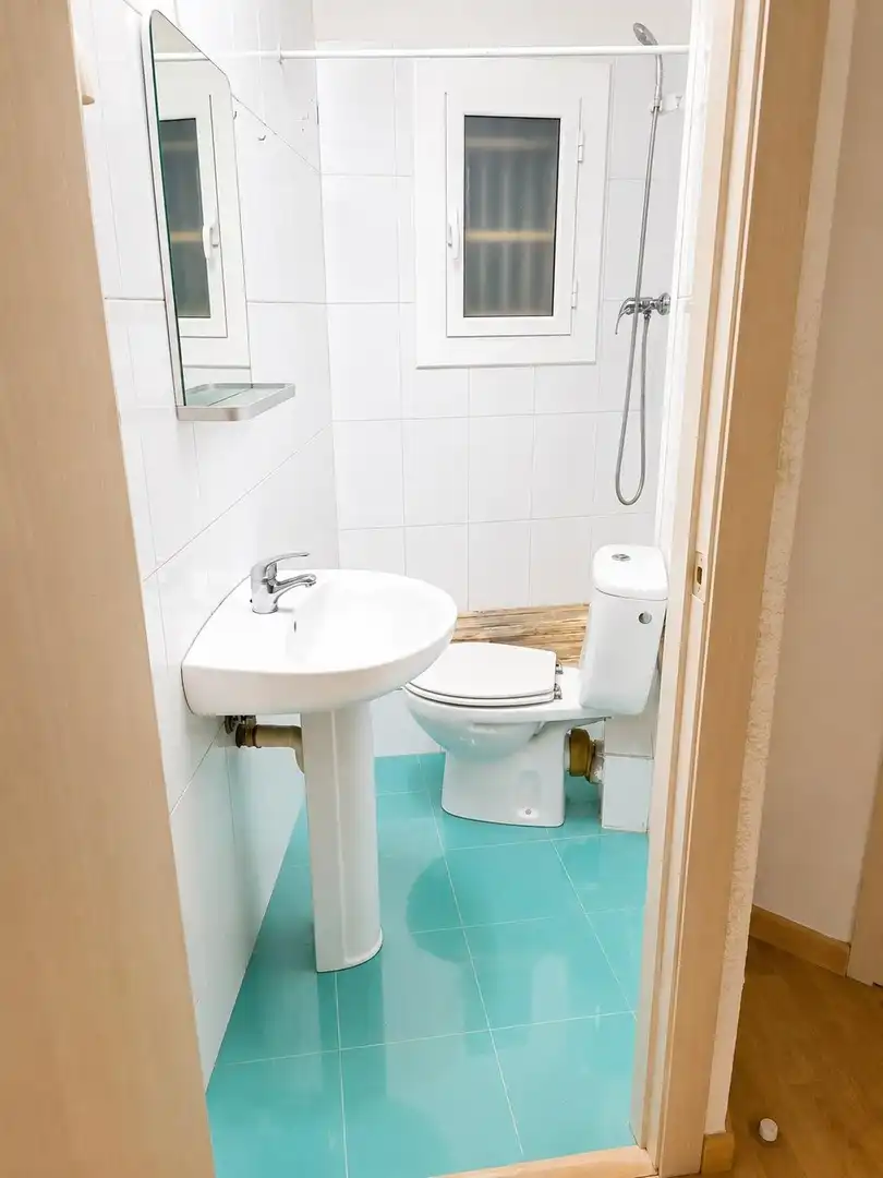 Baño de Loft en venta en Barcelona con Parquet y Alarma