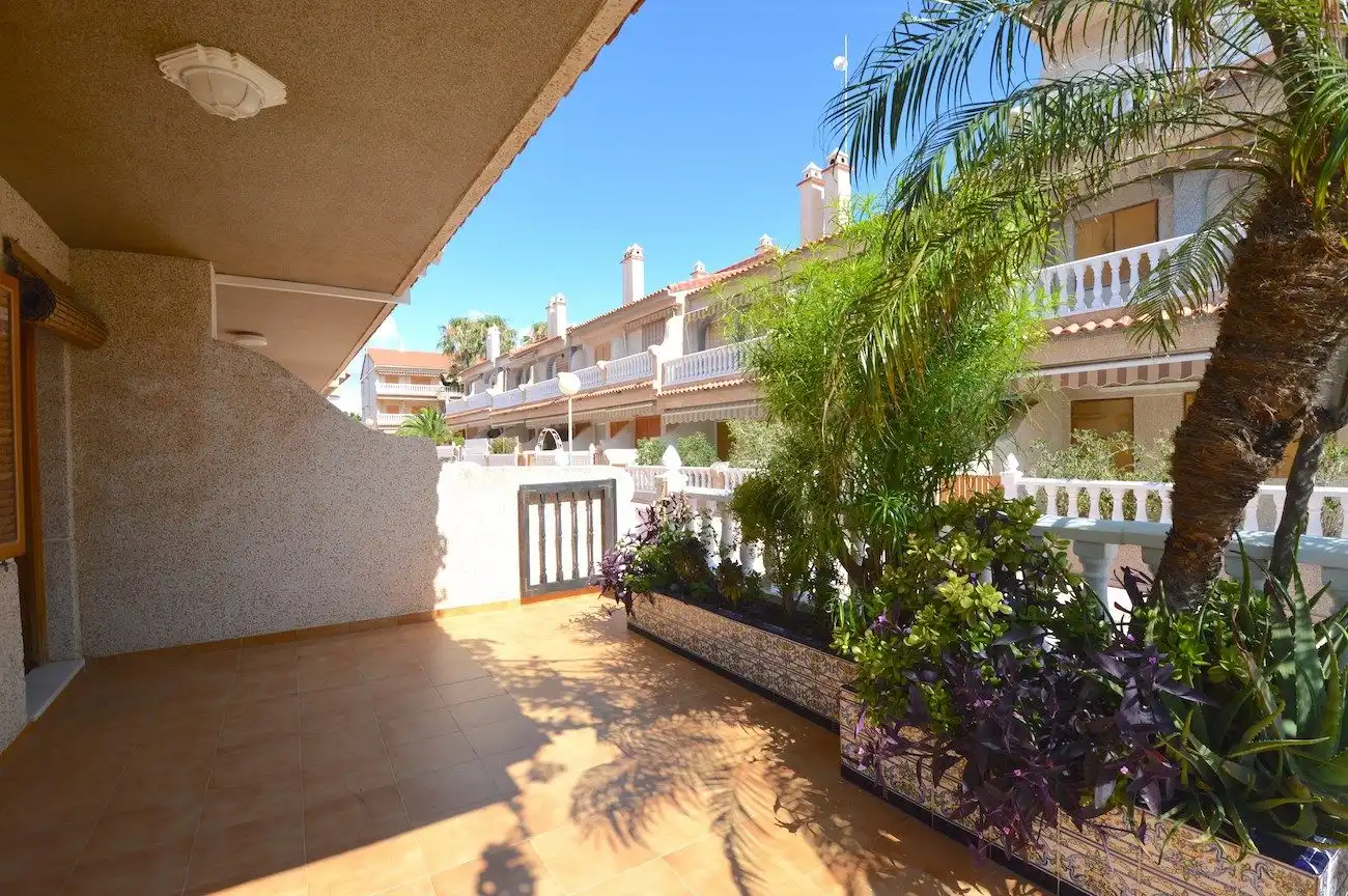 Maison mitoyenne avec jardin à vendre à Torre de la Horadada, imagen 4