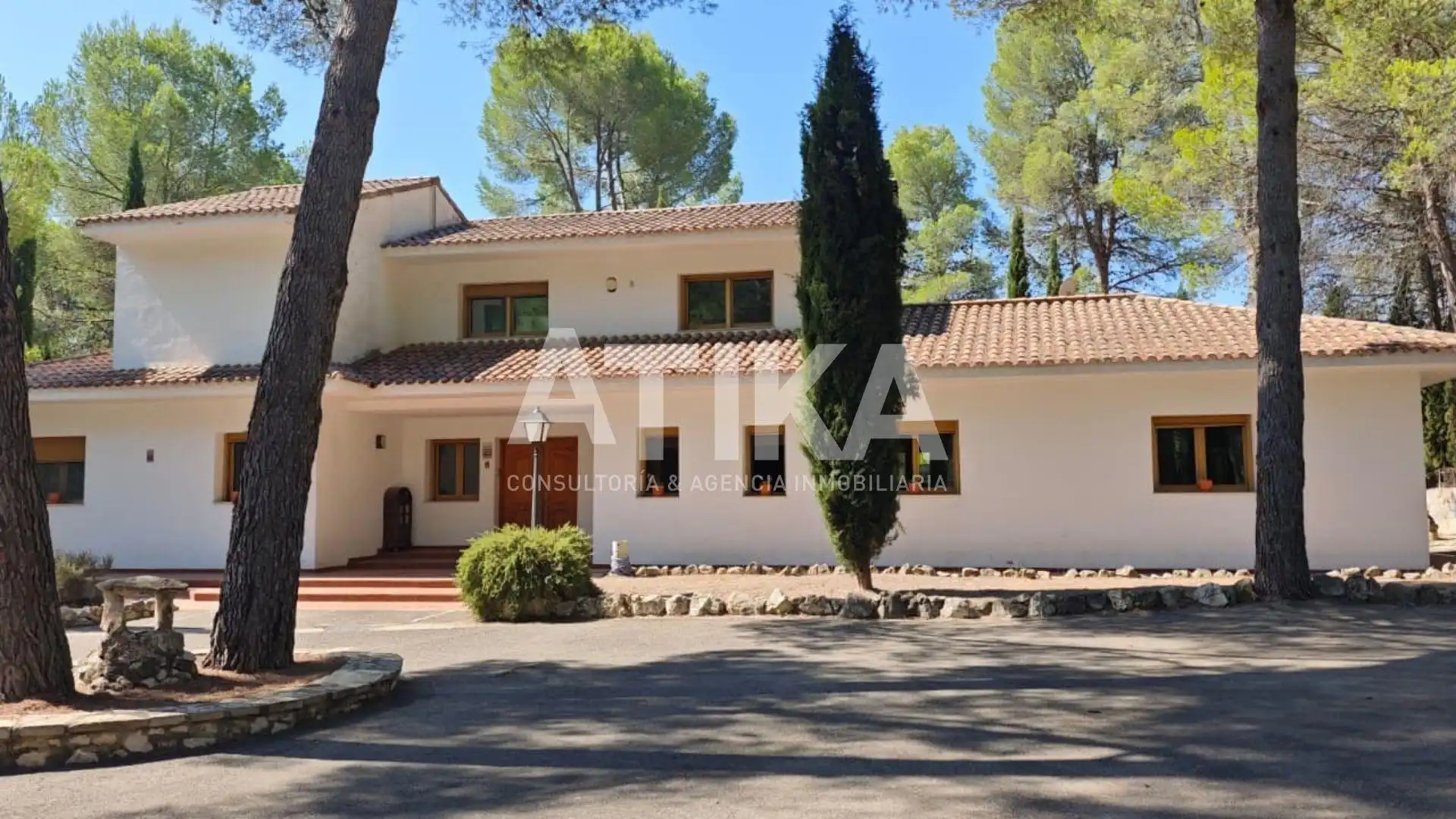 Exterior view of Houses for sale in Ontinyent  with Air Conditioner, Heating and Private garden