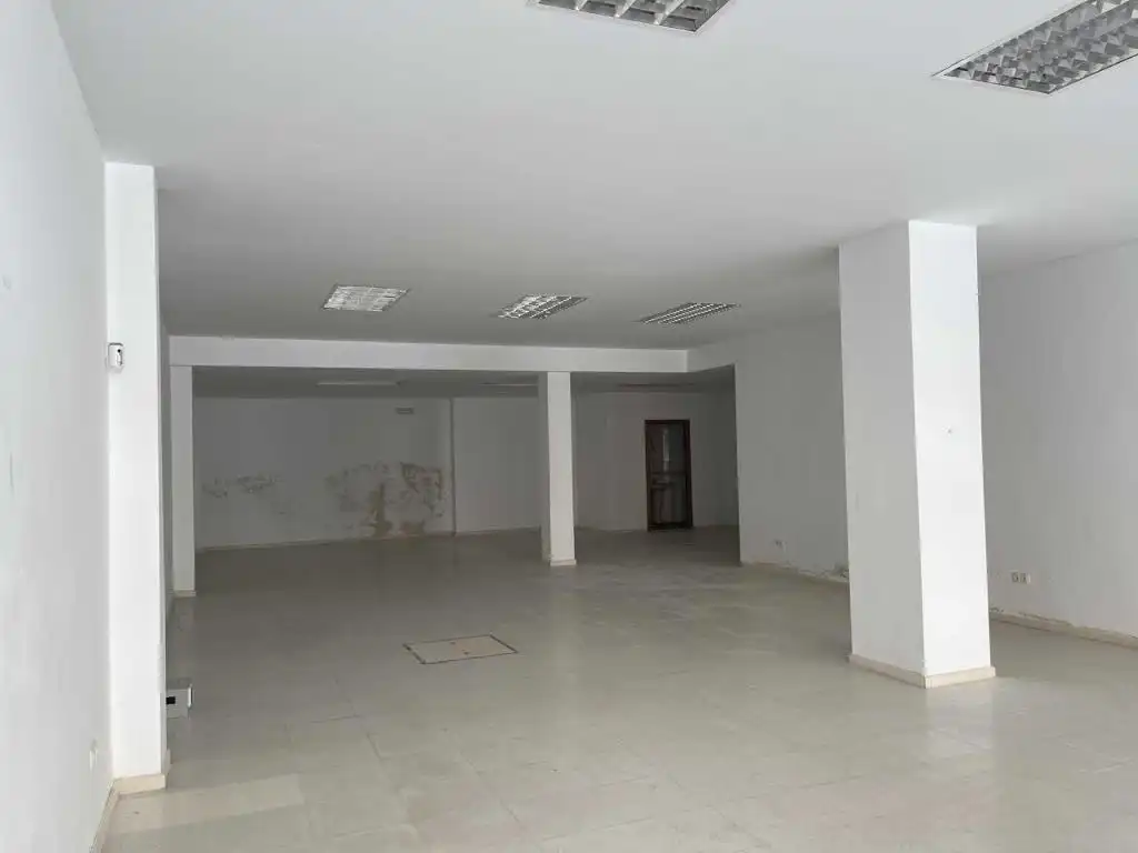 Local comercial en venta en Coria del Río, imagen 8