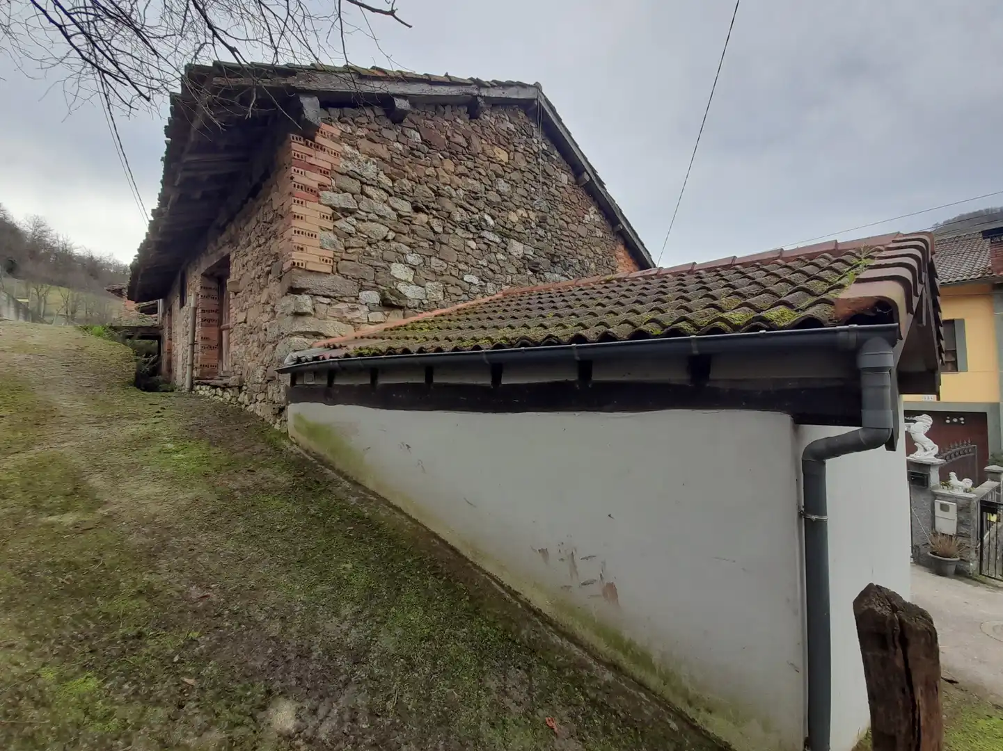 Einfamilien-Reihenhaus zum Verkauf in Laviana - Acebal, Laviana