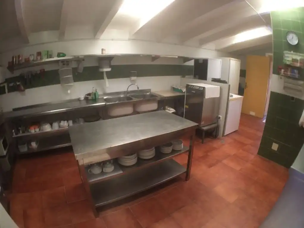 Cuina de Edifici en venda en Sant Lluís