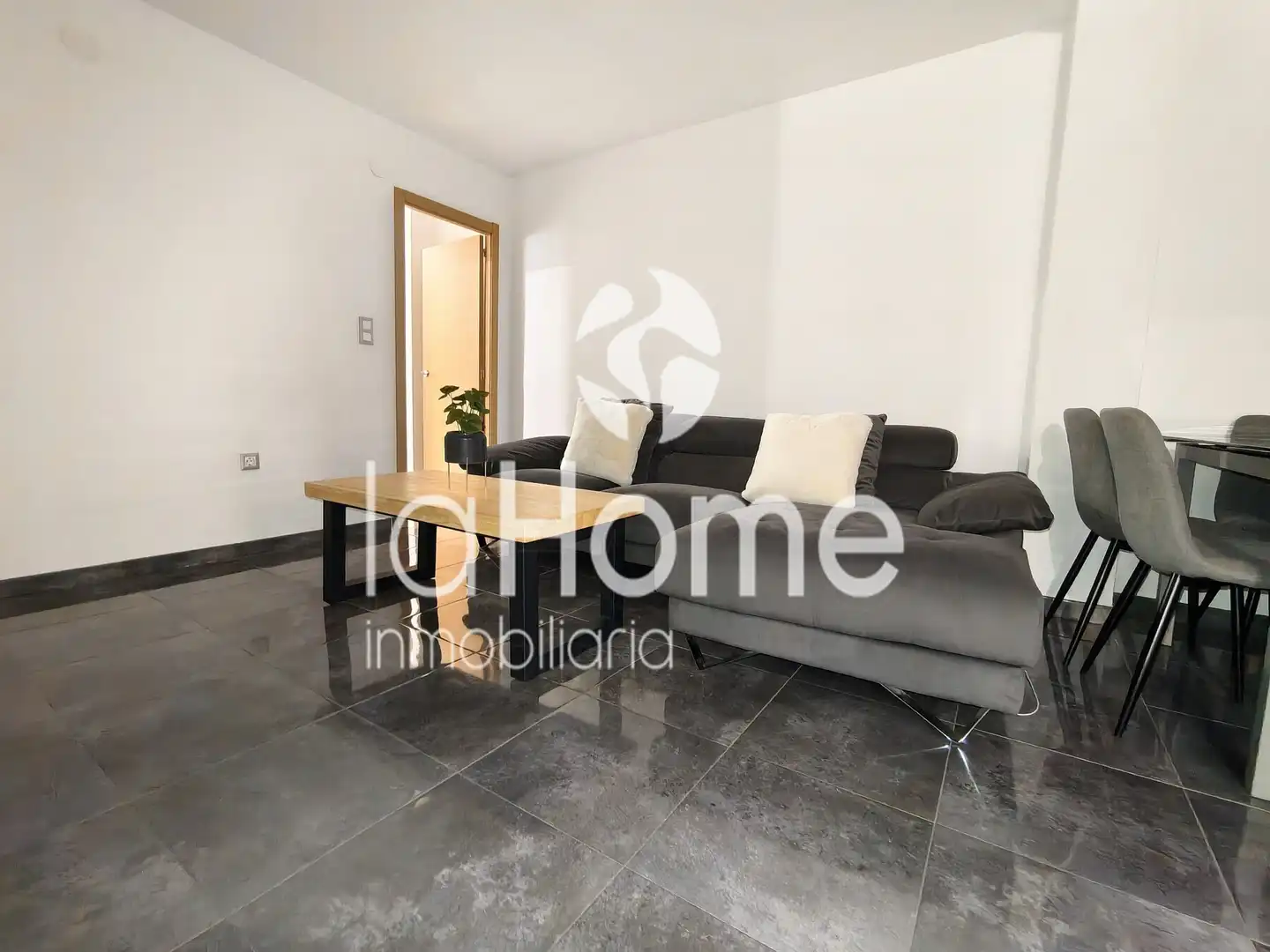 Exterior view of Flat for sale in Llíria  with Terrace, Furnished and Oven